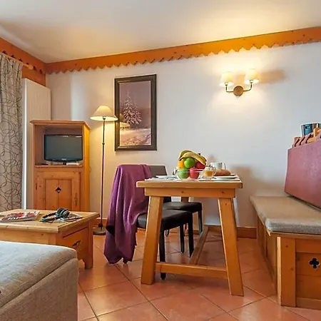 מלון Pierre & Premium Les Hauts Bois 4*