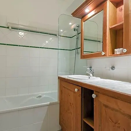 Pierre & Premium Les Hauts Bois 4* Aime